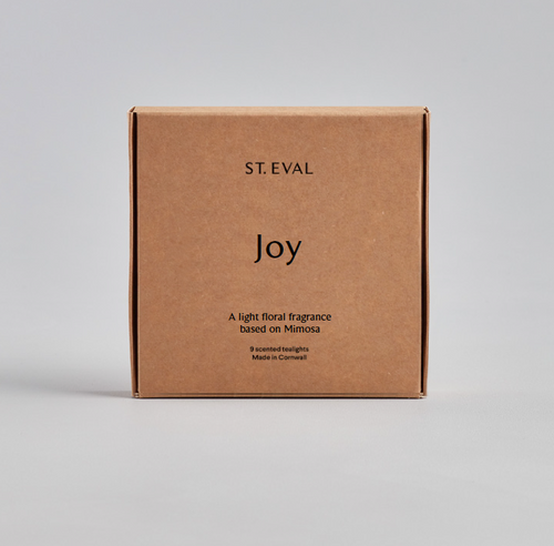 A beautiful boxed set of Joy Tealights from St Eval.  A delicate fragrance based on mimosa with fresh, green notes and floral tones on a base of cedarwood musk.